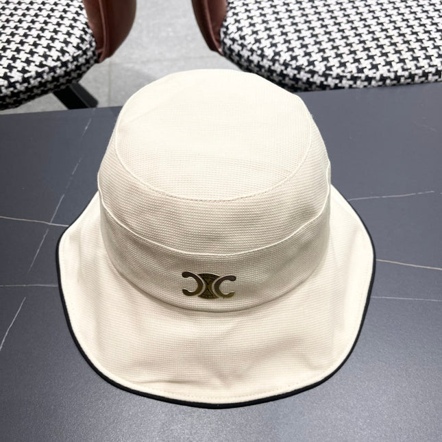 BUCKET HAT MODEL 650289 IN WHITE FABRIC