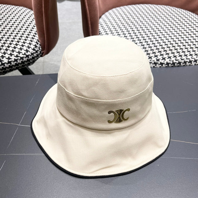 BUCKET HAT MODEL 650289 IN WHITE FABRIC