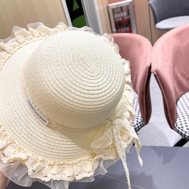 HAT IN CREAM WHITE RAFFIA MIX LACE FABRIC