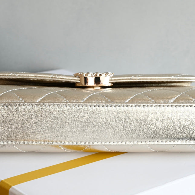 CHANEL 25S KELLY 18 CM IN GOLD LAMBSKIN
