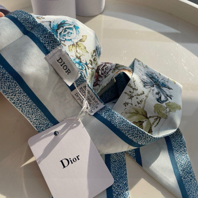 DIOR TWILLY 100 CM IN SILK 714390