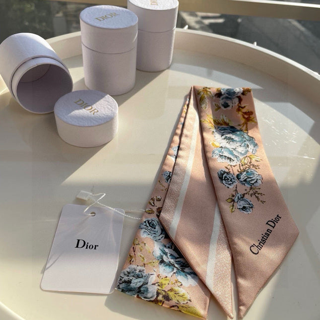 DIOR TWILLY 100 CM IN SILK 714391