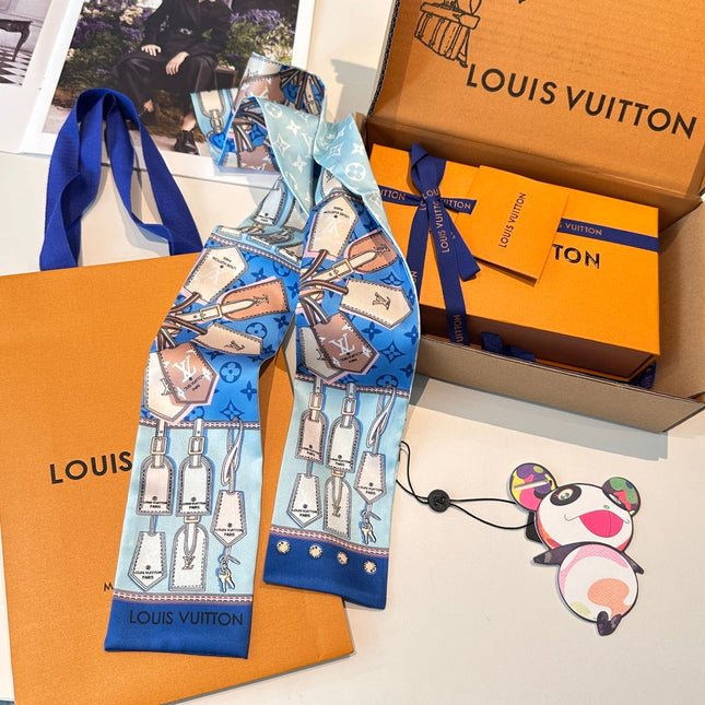 LV TWILLY 120 CM IN SILK 714393