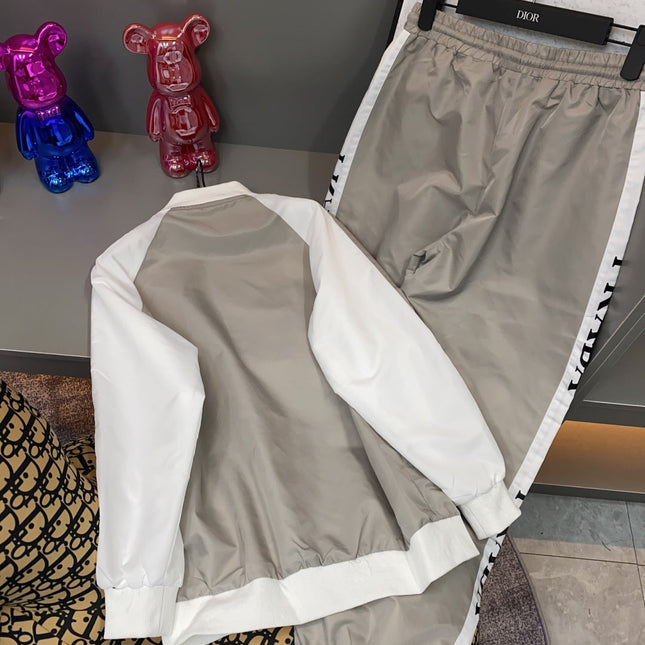 PRADA SPORTSWEAR SET STYLE 127