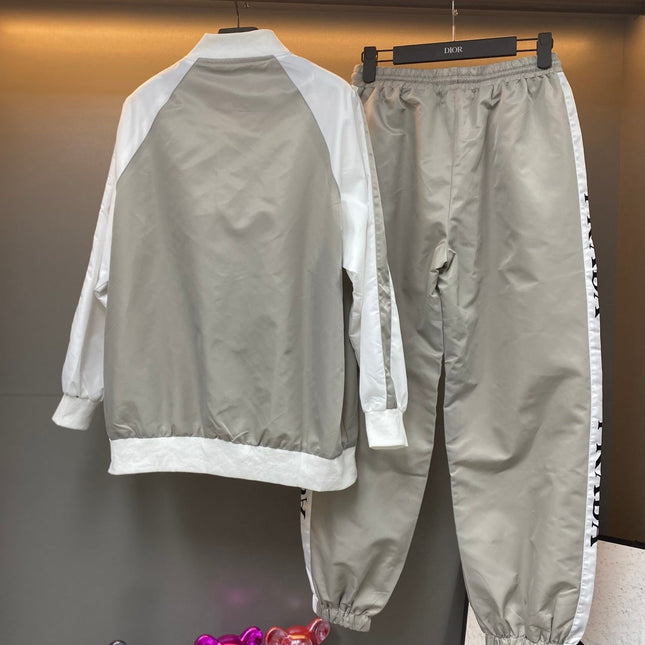 PRADA SPORTSWEAR SET STYLE 127