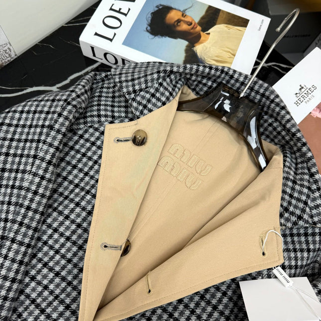 MIUMIU LONG TRENCH COAT STYLE 190