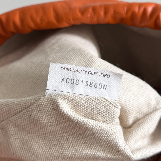 BOTTEGA VENETA 25S DUSTBAG 32 IN BURNT ORANGE RAFFIA AND CALFSKIN