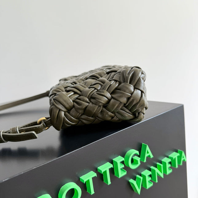 KELIMERO CHA-CHA CLUTCH 28.5 IN DARK GREEN LAMBSKIN