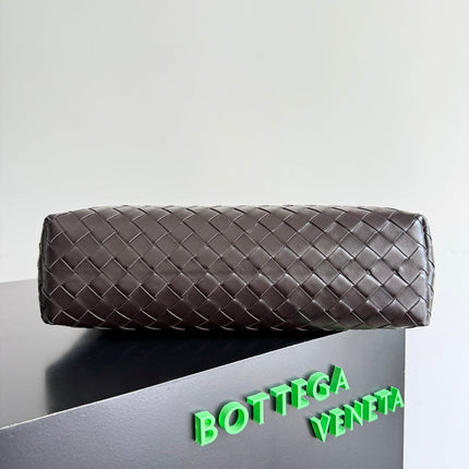 BOTTEGA VENETA 25S ANDIAMO LARGE INTRECCIATO 39 IN DARK BROWN CALFSKIN
