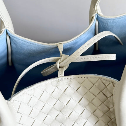 BOTTEGA VENETA 25S PINACOTECA BAG 43 IN IVORY CALFSKIN