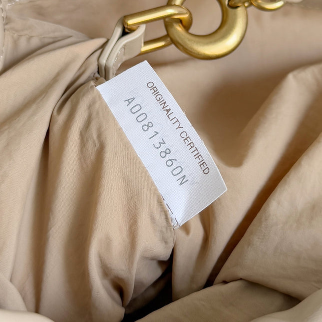BOTTEGA VENETA 25S DUSTBAG NOTTE 33 IN WARM BEIGE CALFSKIN GOLD HARDWARE