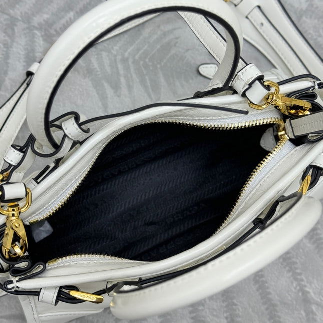 PRADA 25S BONNIE MINI HANDBAG 23 IN WHITE CALFSKIN GOLD HARDWRE