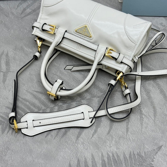 PRADA 25S BONNIE MINI HANDBAG 23 IN WHITE CALFSKIN GOLD HARDWRE