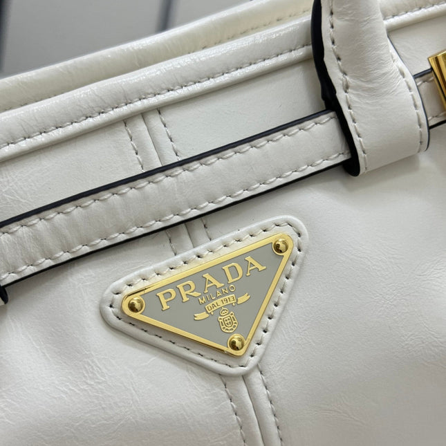 PRADA 25S BONNIE MINI HANDBAG 23 IN WHITE CALFSKIN GOLD HARDWRE