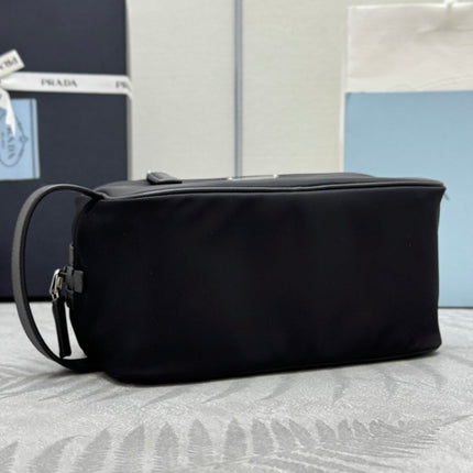 PRADA 25S CLUTCH BAG 22 IN BLACK NYLON SILVER HARDWRE