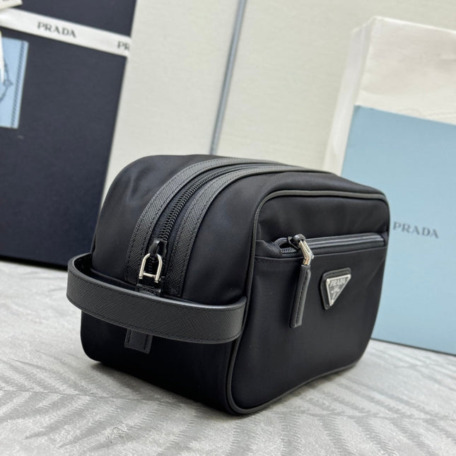 PRADA 25S CLUTCH BAG 22 IN BLACK NYLON SILVER HARDWRE
