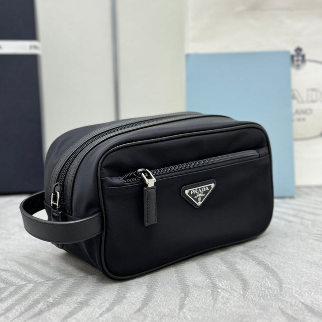 PRADA 25S CLUTCH BAG 22 IN BLACK NYLON SILVER HARDWRE
