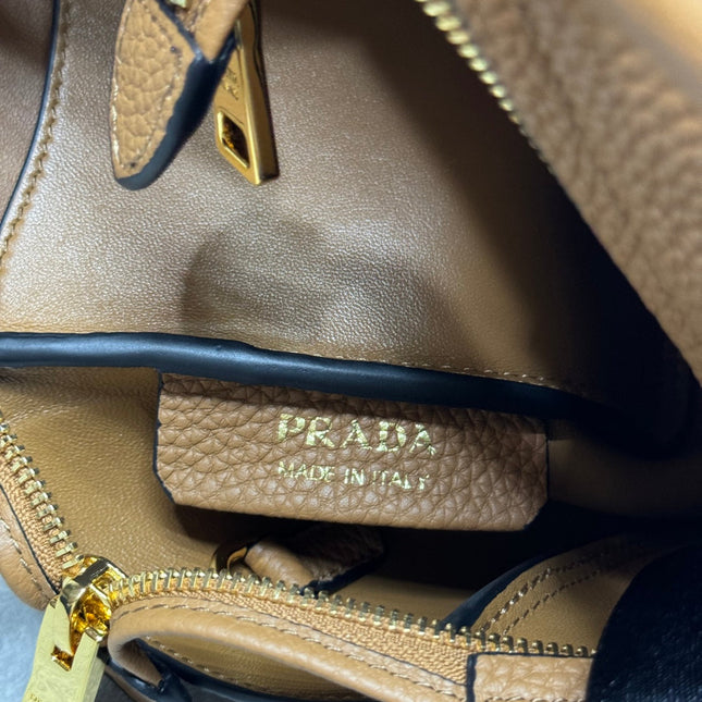 PRADA 25S SMALL BAG 23 IN CARAMEL CALFSKIN GOLD HARDWRE