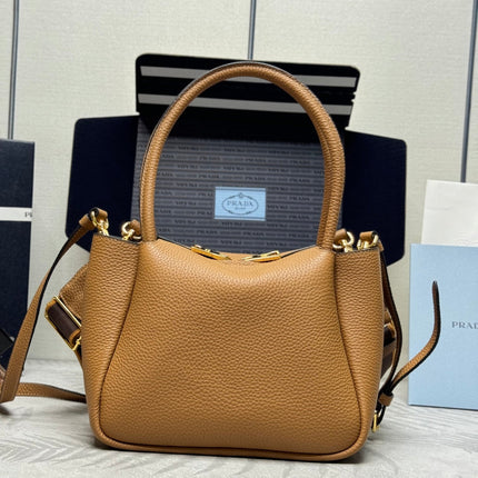 PRADA 25S SMALL BAG 23 IN CARAMEL CALFSKIN GOLD HARDWRE