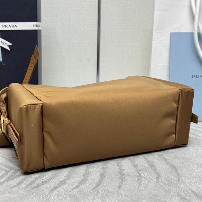 PRADA 25S EXPLORE LARGE RE-NYLON SHOULDER BAG 32 IN BRANDY WITH FLAP