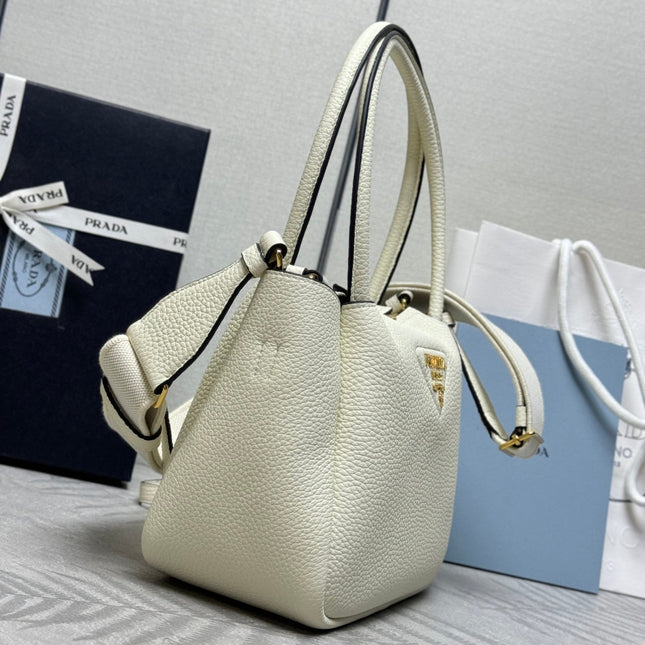 PRADA 25S SMALL BAG 23 IN IVORY CALFSKIN GOLD HARDWRE