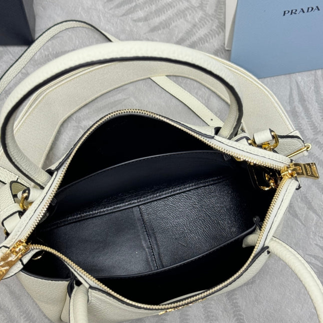 PRADA 25S SMALL BAG 23 IN IVORY CALFSKIN GOLD HARDWRE