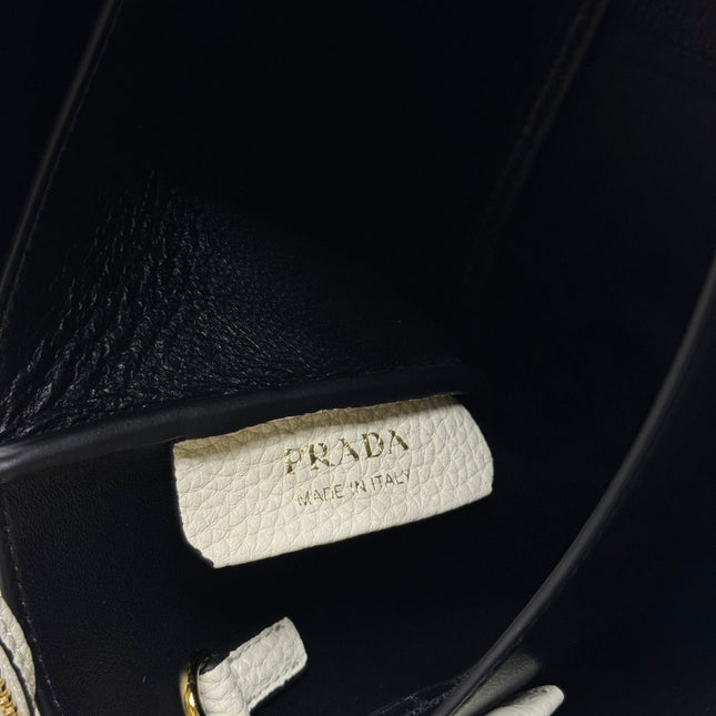 PRADA 25S SMALL BAG 23 IN IVORY CALFSKIN GOLD HARDWRE