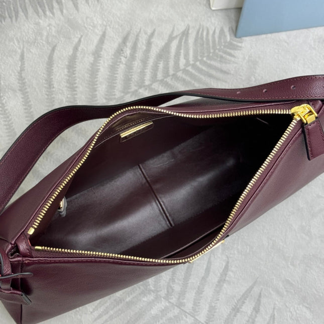 PRADA 25S AIMEE MEDIUM SHOULDER BAG 39 IN BURGUNDY CALFSKIN