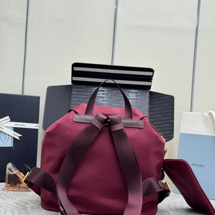 PRADA 25S RE-EDITION 1978 SMALL BACKPACK 32 IN BURGUNDY RE-NYLON