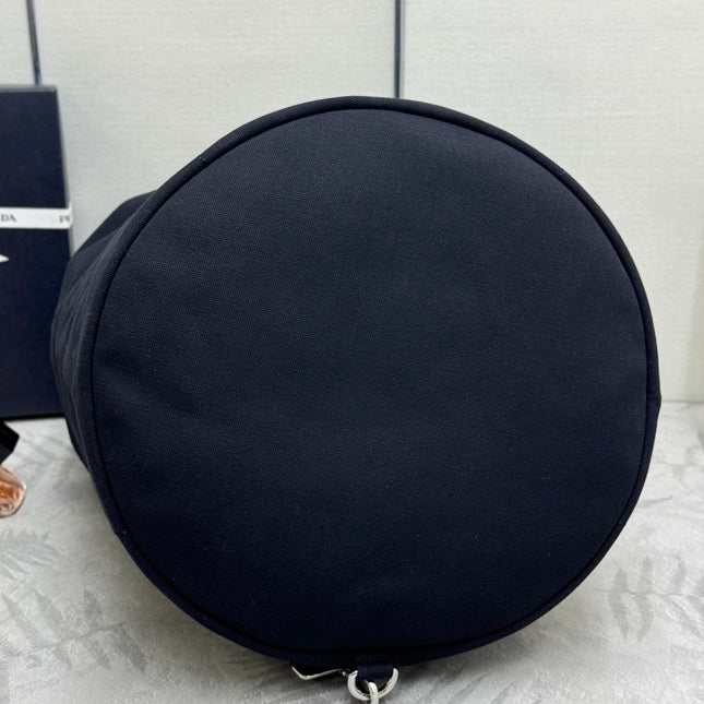 PRADA 25S DRAWSTRING BACKPACK 55 IN BLACK CANVAS LINEN SILVER HARDWRE