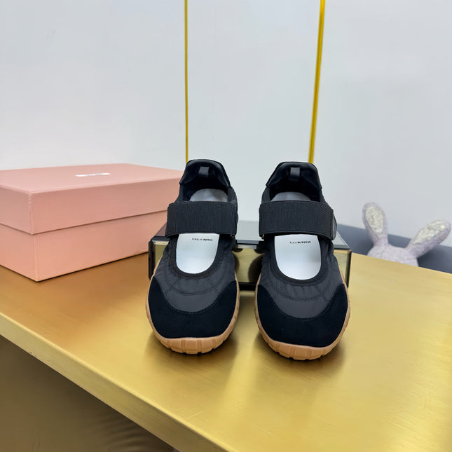 BALLERINAS SHOES IN BLACK TYRE TECHNICAL FABRIC AND SUEDE