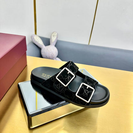 GG SANDALS IN BLACK LAMBSKIN MIX SUEDE EMBOSSED LOGO