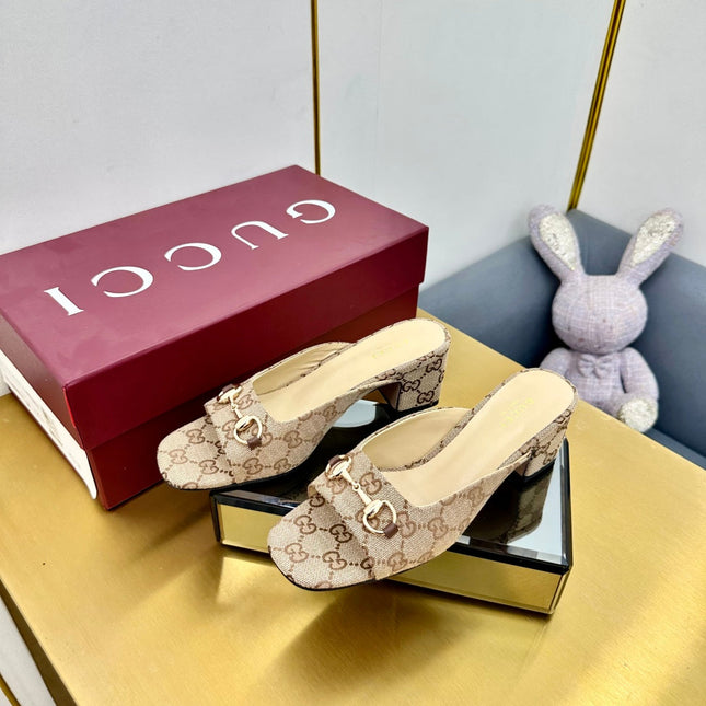 GG HIGH HEELS 65 IN BEIGE FABRIC WITH GOLD HARDWARE