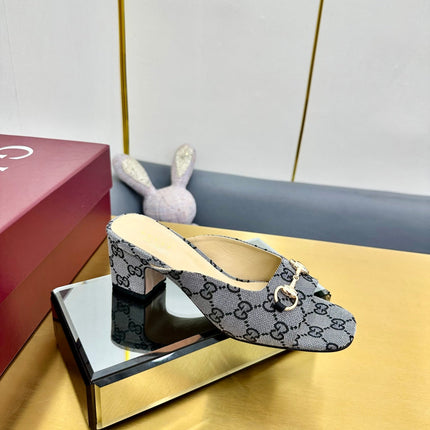 GG HIGH HEELS 65 IN GREY FABRIC WITH GOLD HARDWARE
