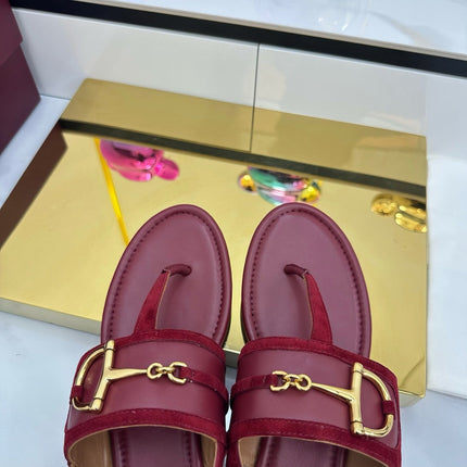 GG FLAT THONG SANDALS WITH ANKLE STRAP IN RED LAMBSKIN