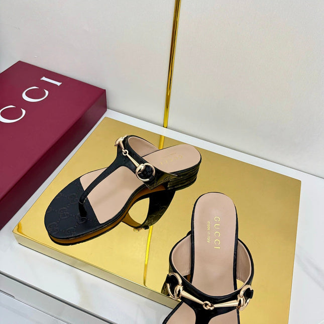 GG THONG SANDALS 25S IN BLACK LAMBSKIN WITH GOLD HARDWARE