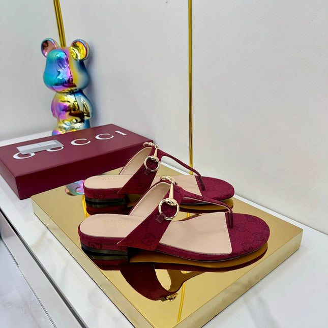 GG THONG SANDALS 25S IN RED LAMBSKIN MIX CANVAS WITH GOLD HARDWARE