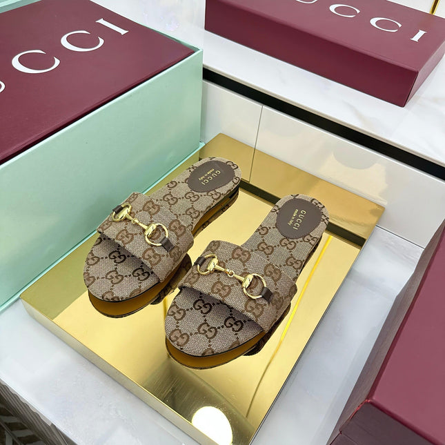 GG SLIDES IN DARK BEIGE WITH GOLD HARDWARE