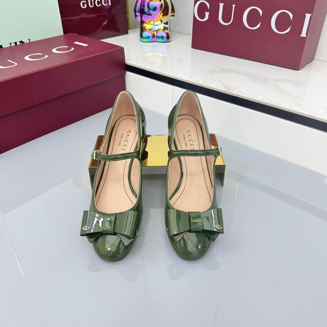 GG MARY JANE 25S IN MOSS GREEN LAMBSKIN WITH BOW