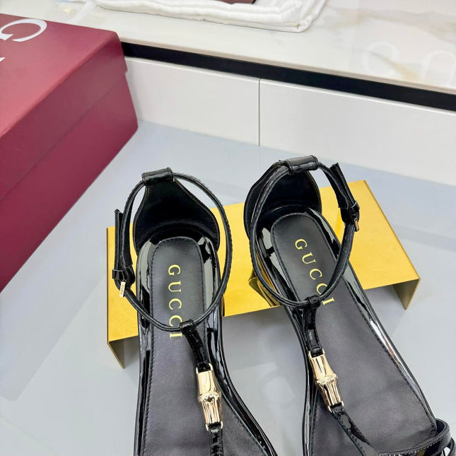 GG THONG SANDALS 25S IN BLACK LAMBSKIN WITH GOLD HARDWARE