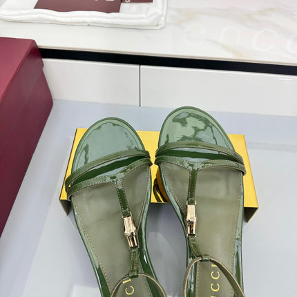 GG THONG SANDALS 25S IN DARK GREEN LAMBSKIN WITH GOLD HARDWARE
