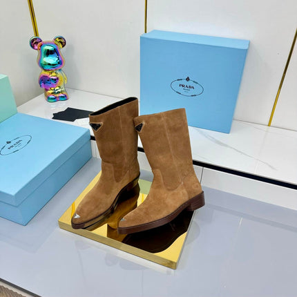 PRADA 25S POINTED TOE HIGH BOOTS 50MM IN DARK BROWN SUEDE WITH LOGO