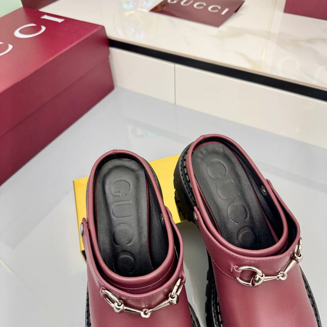 GG PLATFORM MULES 25S IN DARK RED CALFSKIN