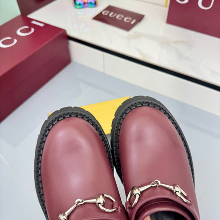 GG PLATFORM MULES 25S IN DARK RED CALFSKIN