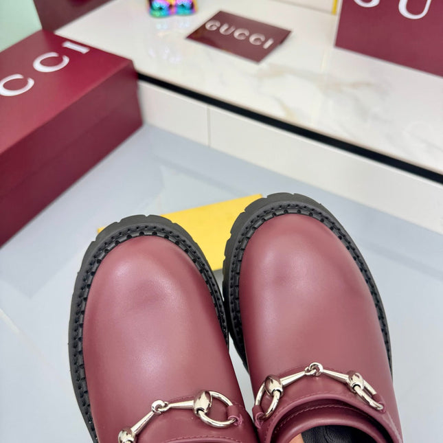 GG PLATFORM MULES 25S IN DARK RED CALFSKIN