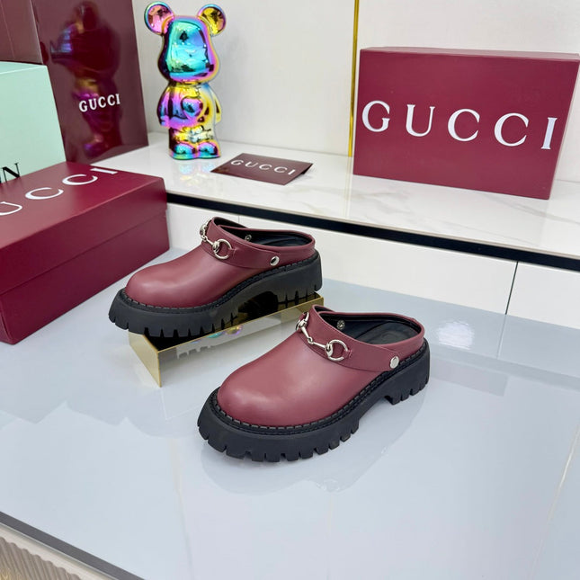 GG PLATFORM MULES 25S IN DARK RED CALFSKIN