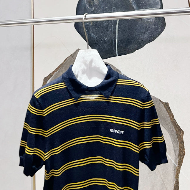 MIUMIU SHORT-SLEEVED KNITTED SWEATER STYLE 108
