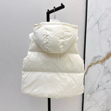 MONCLER 25S JACKET IN WHITE 307425