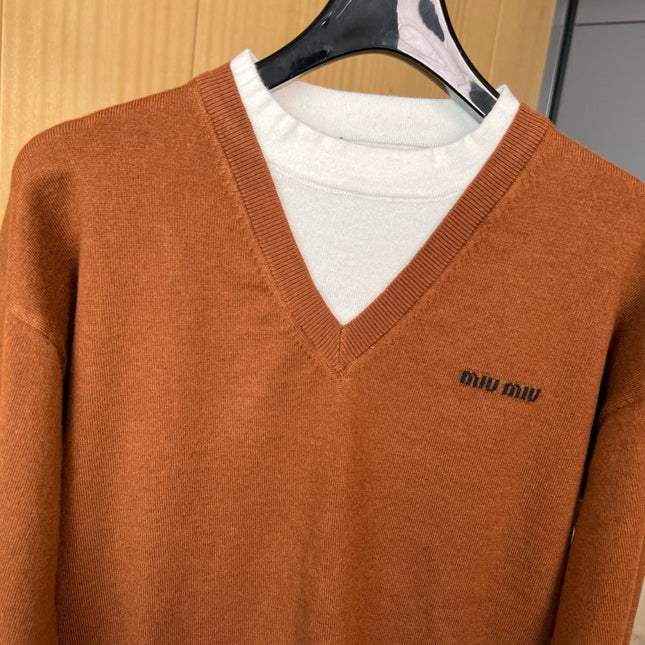 MIUMIU KNIT SWEATER STYLE 175