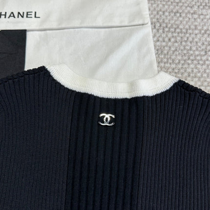 CC 25 Round Neck Short Sleeves T-shirt Cotton
